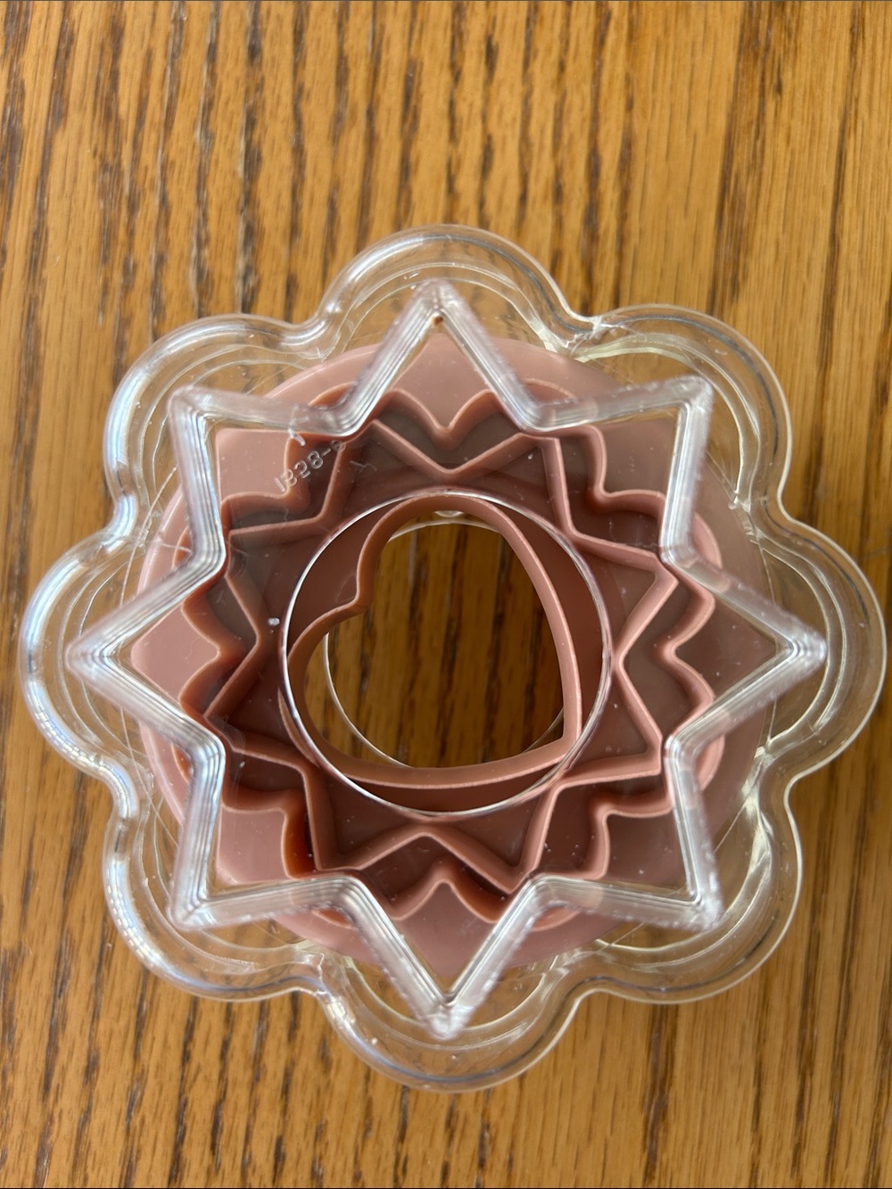 Tupperware Cookie Cutter Set - Picture 2 of 6